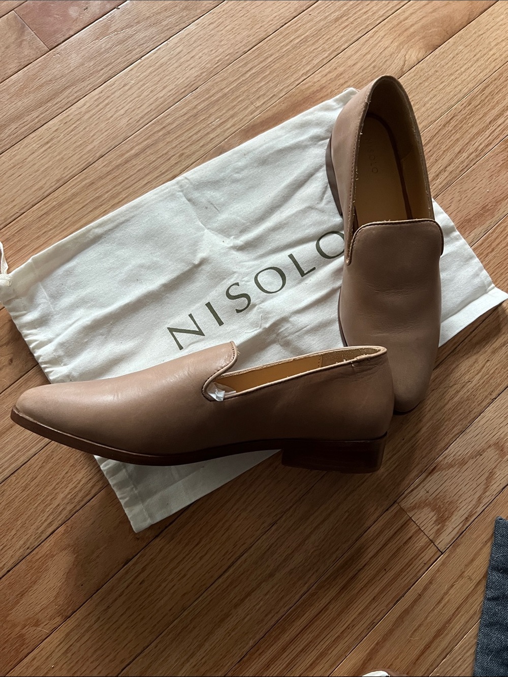 Nisolo light brown/tan leather slip-on loafers - Picture 5 of 5